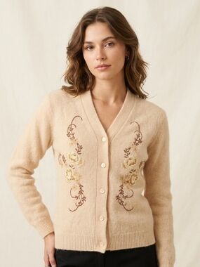 Vintage Angora Cream Floral Embroidered V-Neck Button-Front Cardigan